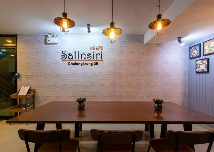 Salinsiri At Lat Krabang Aparthotel 3*