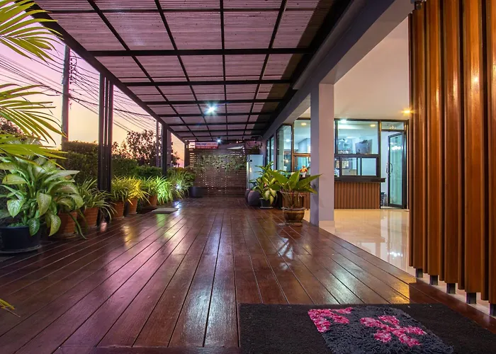 Aparthotel Salinsiri At Lat Krabang 3*