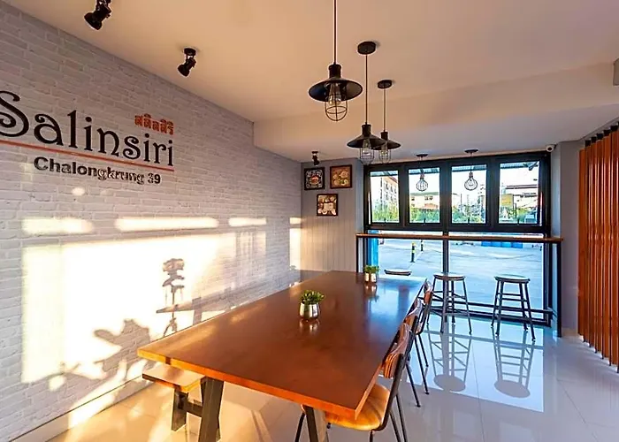 Salinsiri At Lat Krabang Bangkok