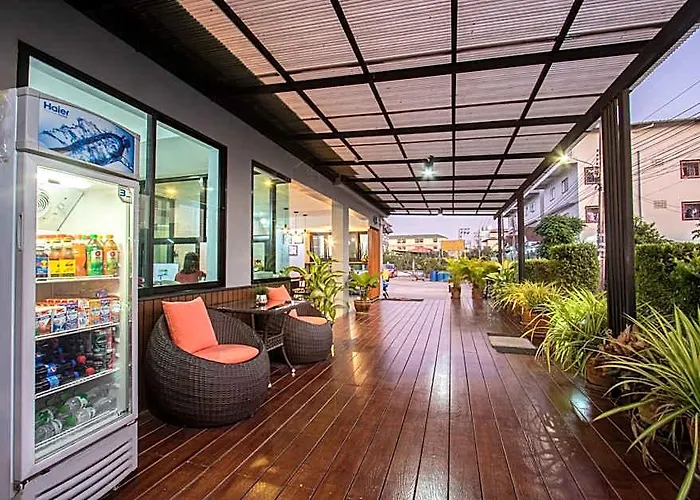 Aparthotel Salinsiri At Lat Krabang 3*