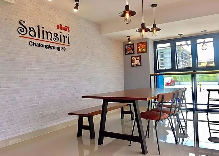 Aparthotel Salinsiri At Lat Krabang Bangkok