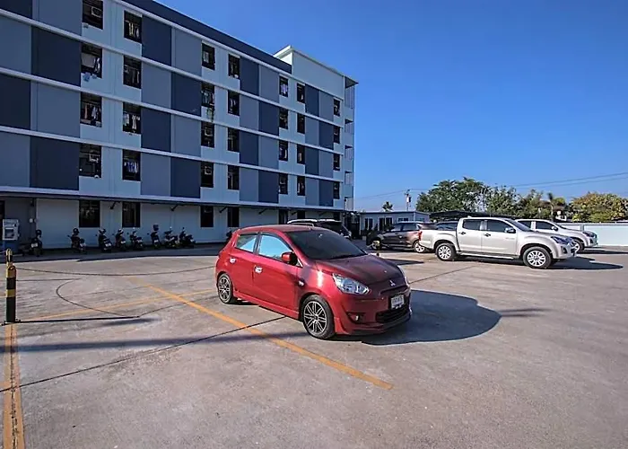 Aparthotel Salinsiri At Lat Krabang Bangkok
